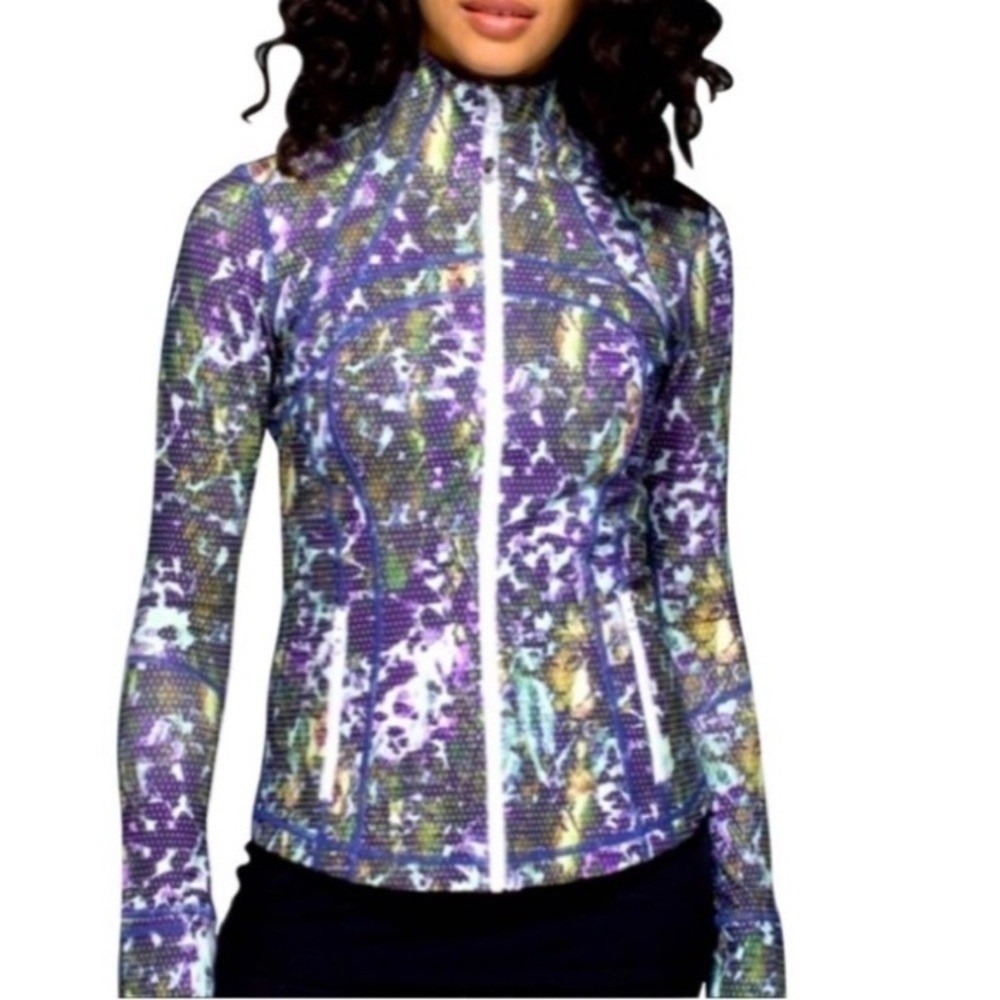 LULULEMON SET of 2 DEFINE JACKET zip AND thank top floral size 6 purple white - Picture 15 of 16